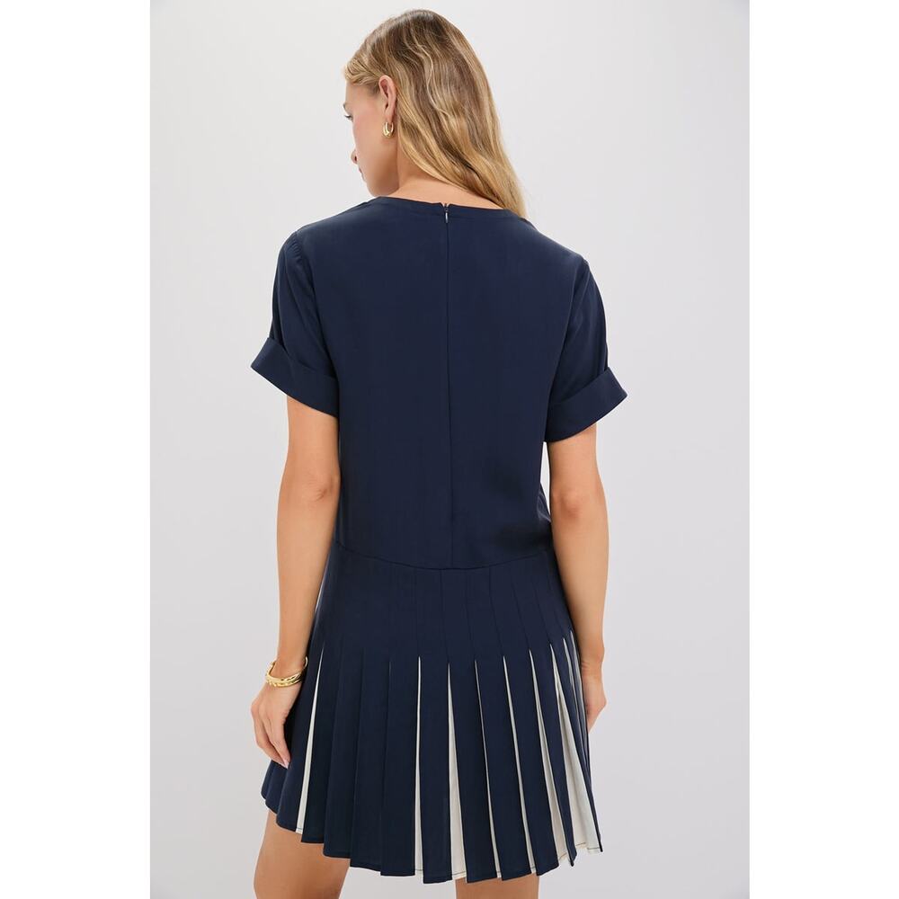 TUCKERNUCK Navy Pleated Liza Dress Size L NWT Retail $248 Tuckernuck - Picture 2 of 7